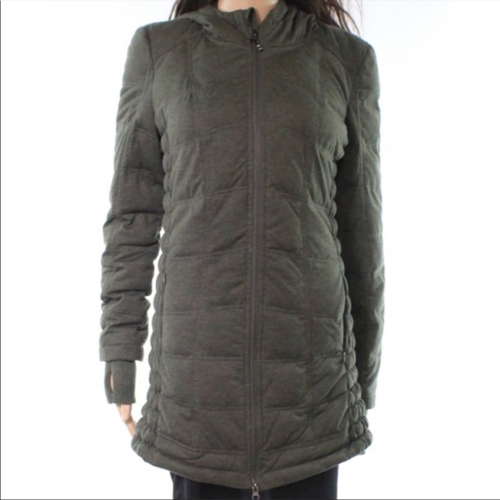 Blanc Noir Puffer Jacket, Size M